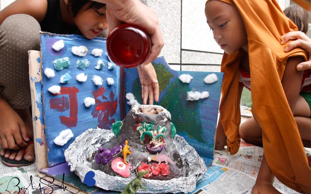 Project Wrap Up – 2013 8/17 瘋狂科學家 II ─ 火山歷險記!Mad Scientist Volcanoes!