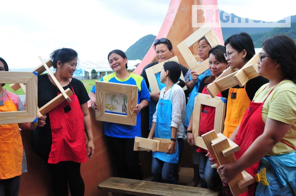 Project Wrap Up 2016 11/12 蘭嶼手作木工小物 Jia-Xin’s Woodcraft Workshop
