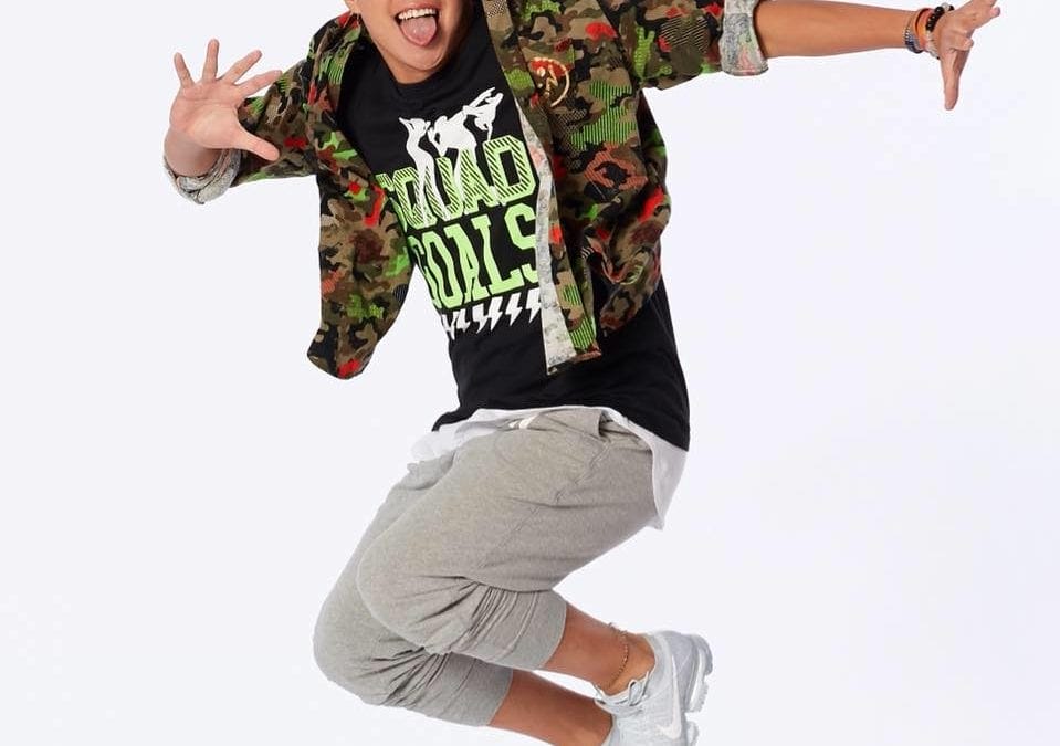 Helping Hands – 傑林 J-LIN