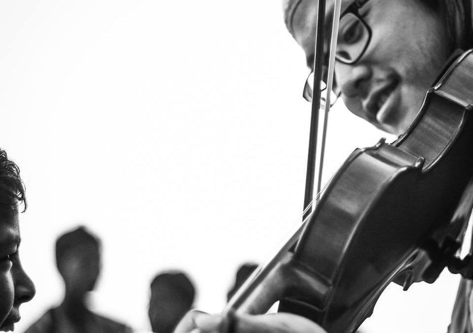 Helping Hands – 黃泰元/阿泰 Tiger Jango