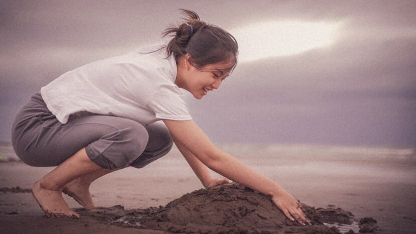 Helping Hands – 斐宣宜 Sarah Perry