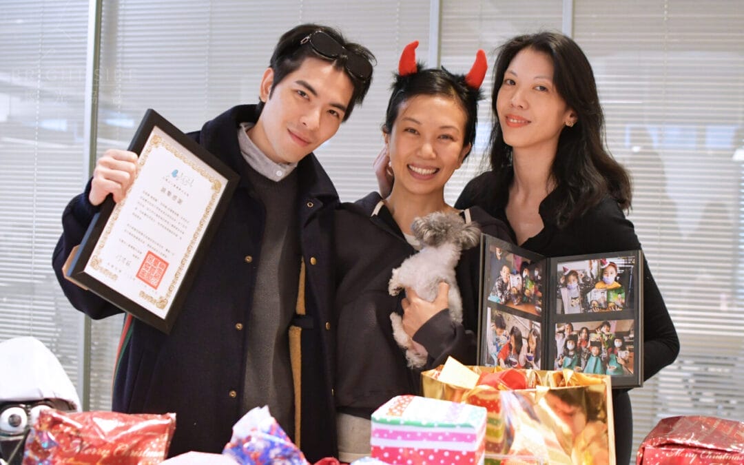 [活動報告]：2024/12/15 「聖誕佳欣」用愛包裝，讓溫暖傳遞 x 喜鵲娛樂